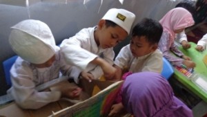 Menggeser Cognitive minded ke attitude minded